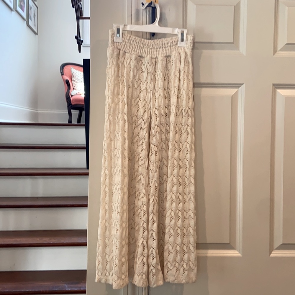 Vintage Havana Flowy lace pants.